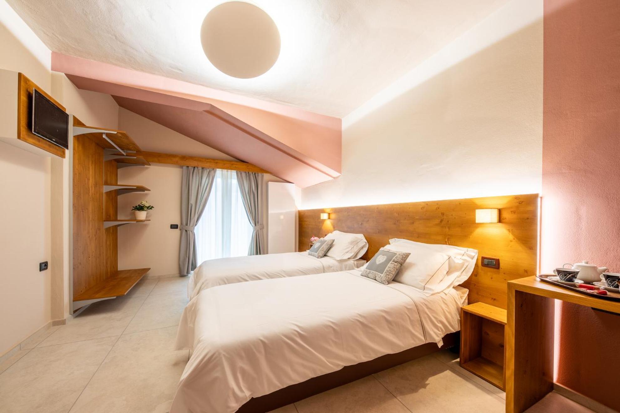 La Primula Hotel บอร์โก ซานดาลมัซโซ ภายนอก รูปภาพ